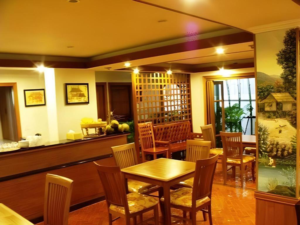 Chada Thai House Паттая Екстер'єр фото